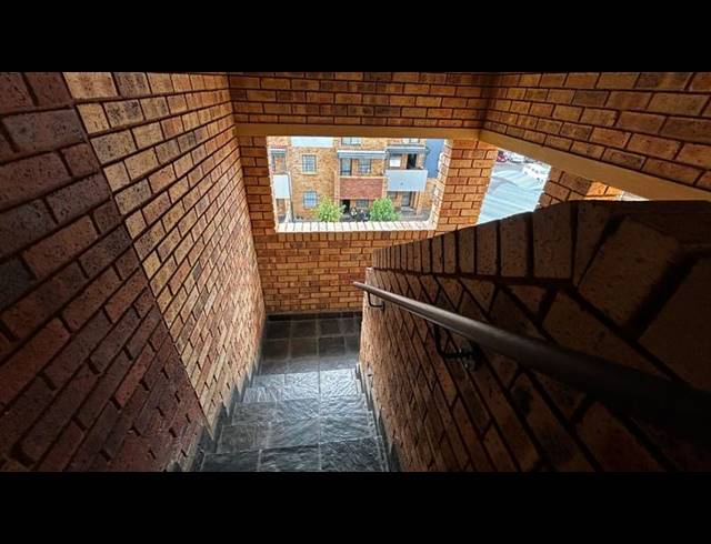 2 BEDROOM APARTMENT FOR SALE IN MONTANA TUINE